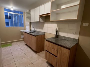 Vive en el Piso 13 Frente al MTC: Dpto. Flat Completo por Solo $70,000