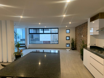CASA EN VENTA EN LAGO ESMERALDA, AQUA II.