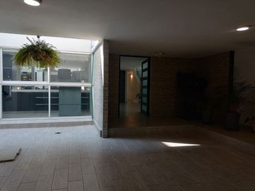 CASA EN VENTA EN JARDINES DE SANTA MÓNICA, TLANEPANTLA