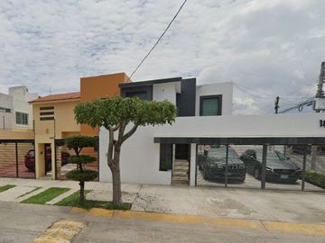 Casa en venta en Jesús Sanchez Carrillo, Paseos del Sol, Zapopan Jalisco