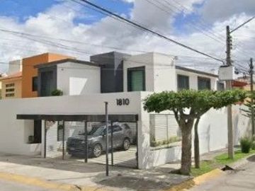Casa en venta en Jesús Sanchez Carrillo, Paseos del Sol, Zapopan Jalisco