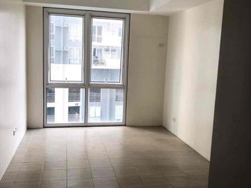 For Sale RFO Rent to own Condominium in Ortigas along C5 Kasarar Urban Resort Recidences near MAKATI AYALA NAIA AIRPORT ATENEO