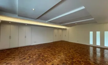 Newly Renovated with Pool and Garden For Rent Dasmarinas Makati