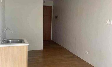For Sale Bare Studio Unit with Balcony at Pine Suites, Tagaytay