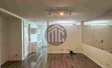 Spacious 1BR unit at Renaissance 3000 Tower B