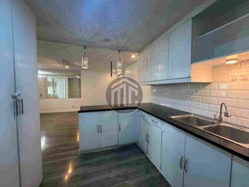 Spacious 1BR unit at Renaissance 3000 Tower B