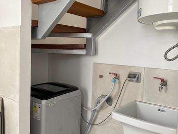 Se vende lindo dúplex con estacionamiento en Pueblo Libre