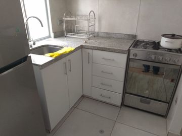 Se vende lindo dúplex con estacionamiento en Pueblo Libre