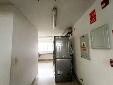 VENTA DE DEPARTAMENTO/3 DORMITORIOS/COCHERA