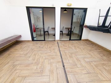 VENTA DE DEPARTAMENTO/3 DORMITORIOS/COCHERA