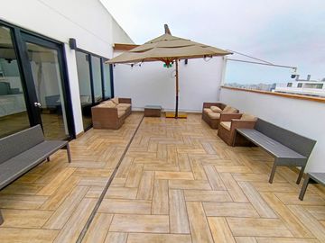 VENTA DE DEPARTAMENTO/3 DORMITORIOS/COCHERA