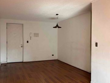 Se vende departamento en Las Heras Poniente