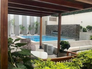 VENDO LINDO DEPARTAMENTO EN BARRANCO - 2 DOR. - BALCÓN - COCHERA - FULL ÁREAS COMUNES - IDEAL AIRBNB