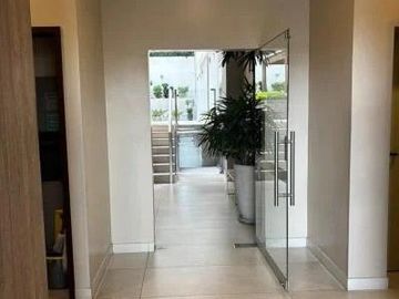 VENDO LINDO DEPARTAMENTO EN BARRANCO - 2 DOR. - BALCÓN - COCHERA - FULL ÁREAS COMUNES - IDEAL AIRBNB