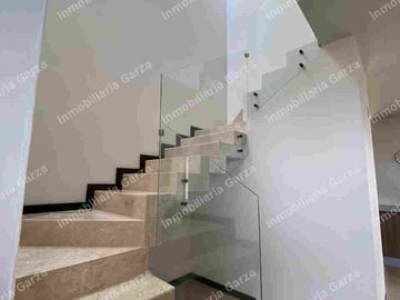Casas nuevas desde 150m2 hasta 159m2 de entrega inmediata cerca de plaza paseo Altozano