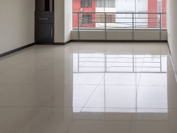Vendo Este Exclusivo Dúplex en El Tercer Piso con Azotea, 175 m² San Borja