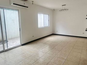Casa Venta Cumbres Providencia Monterrey Frente a Parque