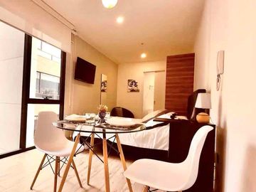 Estudio o mini suite en venta amoblado en República del Salvador