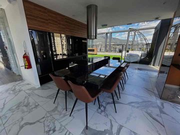 Estudio o mini suite en venta amoblado en República del Salvador