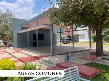 CASA EN VENTA EN CUMBRES DEL NILO, TLAQUEPAQUE