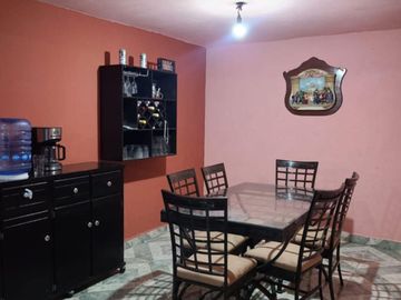 CASA CON LOCAL COMERCIAL LEN VENTA EN CHIMALHUACAN