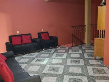 CASA CON LOCAL COMERCIAL LEN VENTA EN CHIMALHUACAN