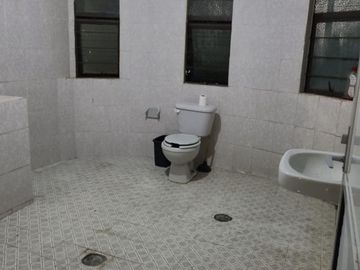 CASA CON LOCAL COMERCIAL LEN VENTA EN CHIMALHUACAN
