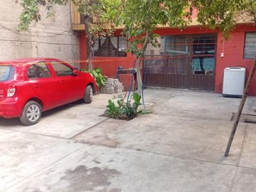 CASA CON LOCAL COMERCIAL LEN VENTA EN CHIMALHUACAN