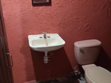CASA CON LOCAL COMERCIAL LEN VENTA EN CHIMALHUACAN