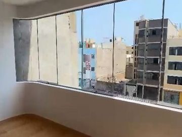 VENDO DPTO. 100M2 – 4D - SURCO escaleras