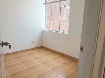 VENDO DPTO. 100M2 – 4D - SURCO escaleras