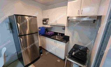 Studio with Balcony Condo for Sale Makati Rada St. Legazpi Village