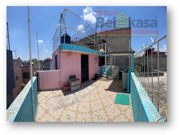 Se vende casa en Prados de Aragón