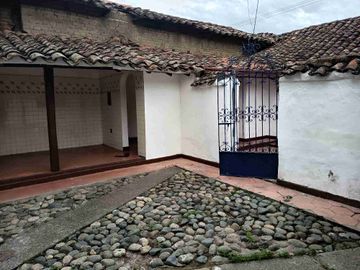 Vendo casa barrio José María Cabal. Guadalajara de Buga
