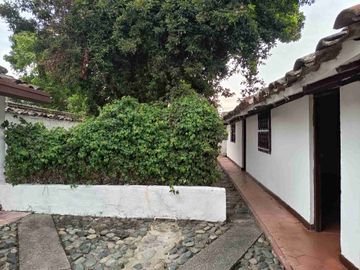 Vendo casa barrio José María Cabal. Guadalajara de Buga