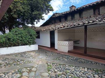 Vendo casa barrio José María Cabal. Guadalajara de Buga
