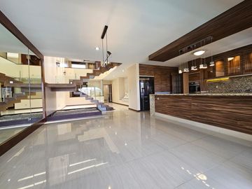 Casa en VENTA Cumbres del Lago-Casa Colibrí  / Lujo, Naturaleza y Diseño en perfecta armonía