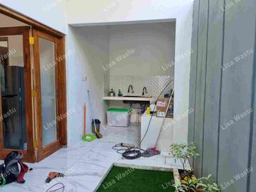 RUMAH CANTIK SHM TANAH LUAS DEKAT AMAN JIWO BOROBUDUR