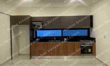 CASA EN VENTA CON ACABADOS DE LUJO EN VÍA CUMBRES CANCÚN.HUAYACAN, 3 RECÁMARAS, AMENIDADES.