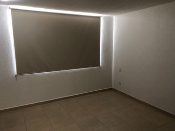 Casa moderna en venta con terraza, 2 recámaras, family room y amenidades en Corregidora