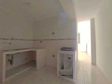 VENTA DEPARTAMENTO MAS COCHERA URB LA NORIA