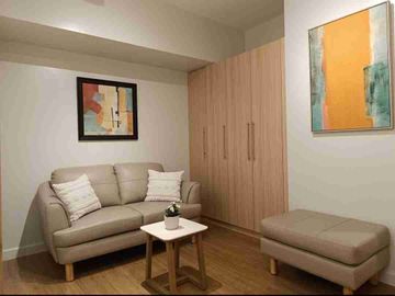 For Rent/Lease Studio Unit Fully Furnished Condo Unit in - [ Park Triangle Residences ]