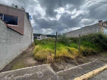 TERRENO EN VENTA URBANIZACIÓN MANANTIAL CONOCOTO