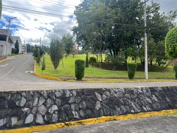 TERRENO EN VENTA URBANIZACIÓN MANANTIAL CONOCOTO