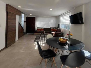 Hermosa casa en urbanización (Ricaurte) OPORTUNIDAD