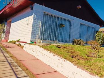 SE VENDE AMPLIA CASA DE 250 MTS2 3D/1B/2E, SECTOR CISTERNAS LA SERENA, COQUIMBO