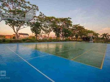 Lot For Sale at the back of SOLENAD MALL The Sonoma near Paseo Nuvali