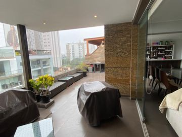 LINDO DEPARTAMENTO DÚPLEX EN LINDA ZONA DE  CASUARINAS SUR