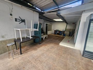 VENTA CASA QUINTA MELGAR PRECIO DE OPORTUNIDAD