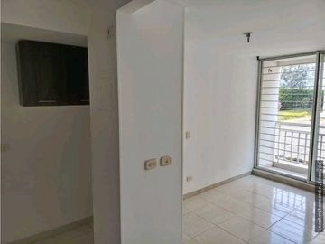 VENDO APARTAMENTO EN CIUDAD MELENDEZ, PISO 1